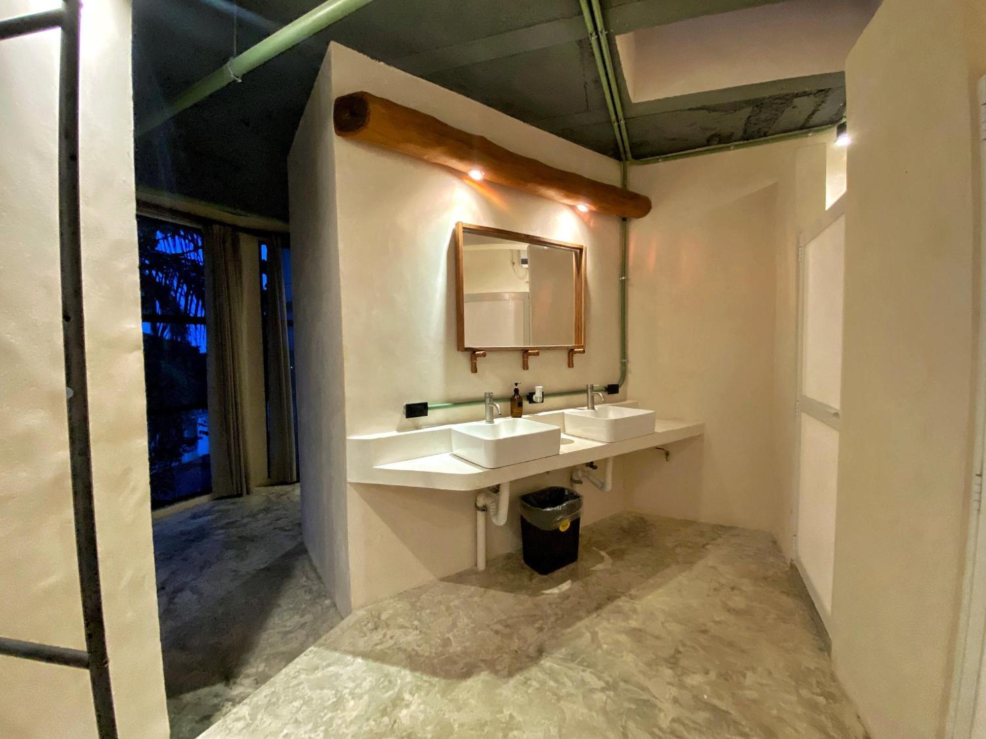 Elmar Hostel 巴卡拉尔 外观 照片